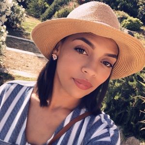 Meet your Posher, Christa